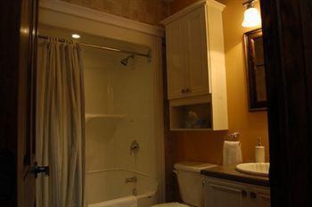 B&B Au Petit Marigot Mont-Tremblant Zewnętrze zdjęcie