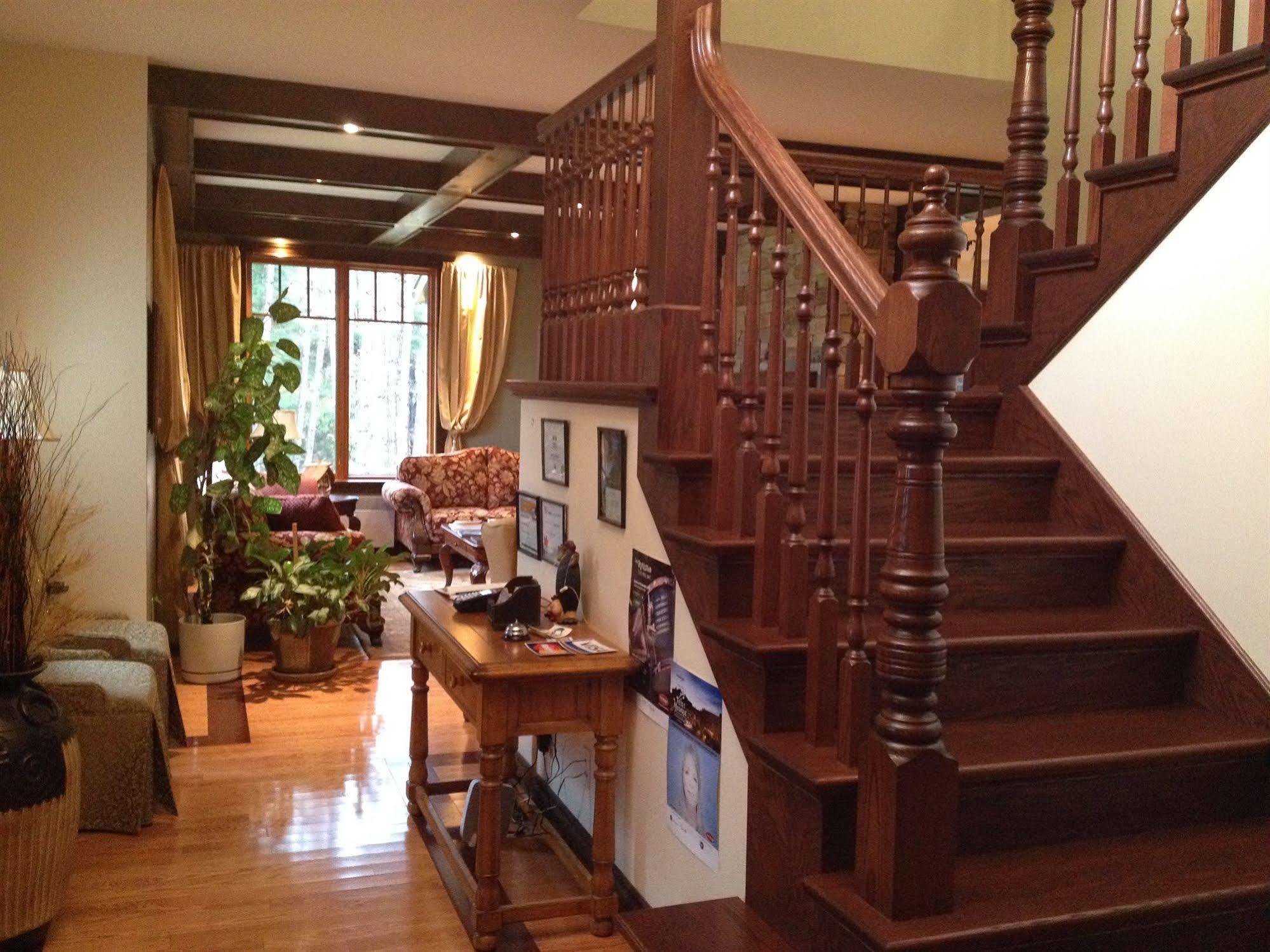 B&B Au Petit Marigot Mont-Tremblant Zewnętrze zdjęcie