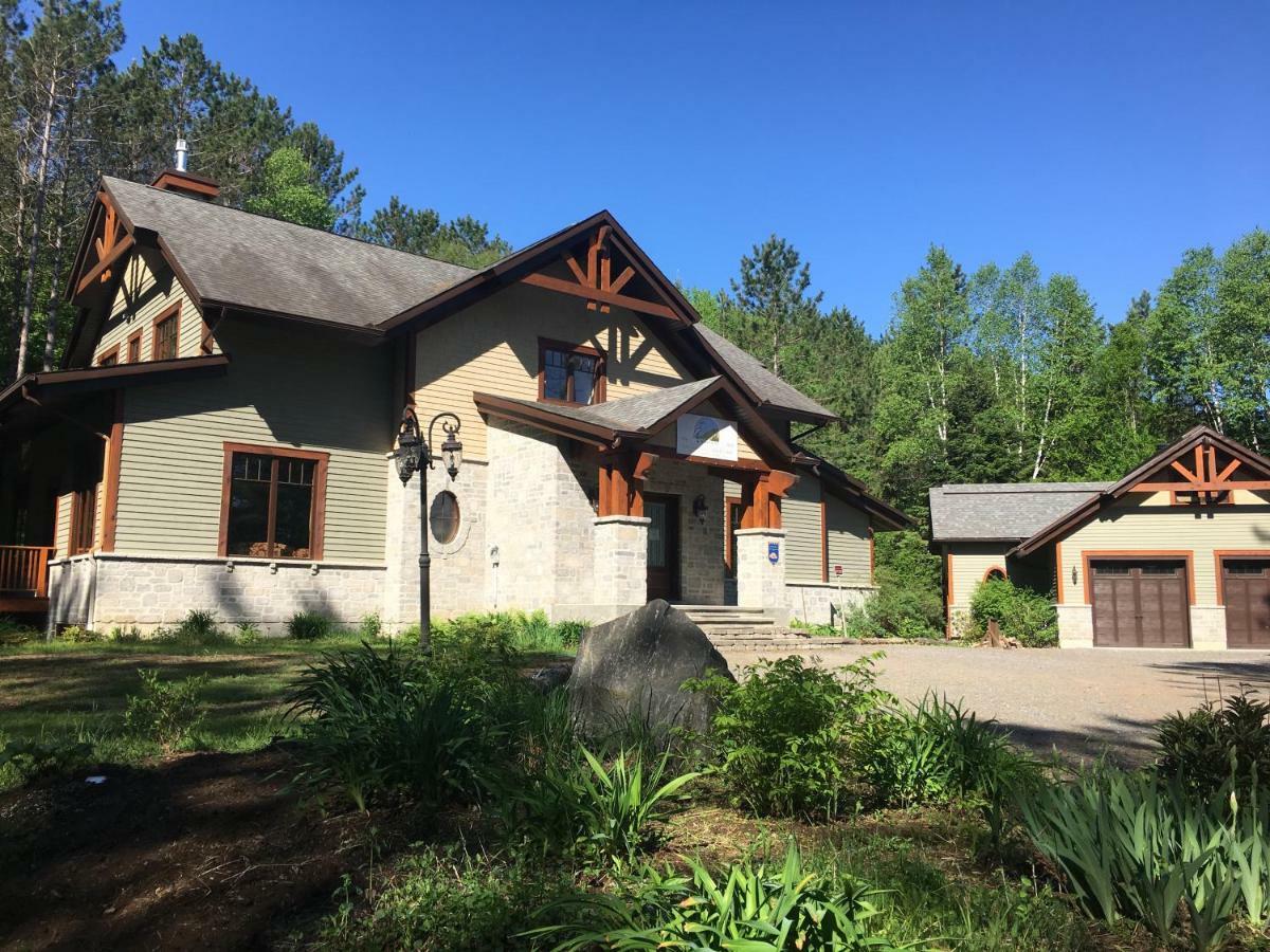 B&B Au Petit Marigot Mont-Tremblant Zewnętrze zdjęcie